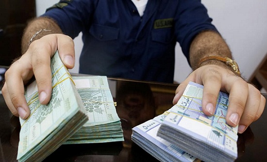 لماذا يستخدم الدولار في لبنان